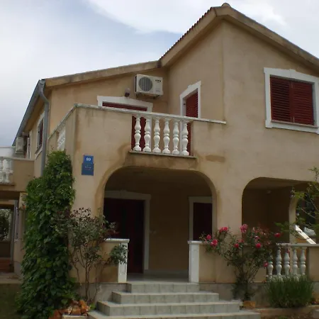 Apartment Vesna