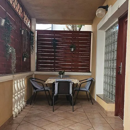 Vesna Apartament *