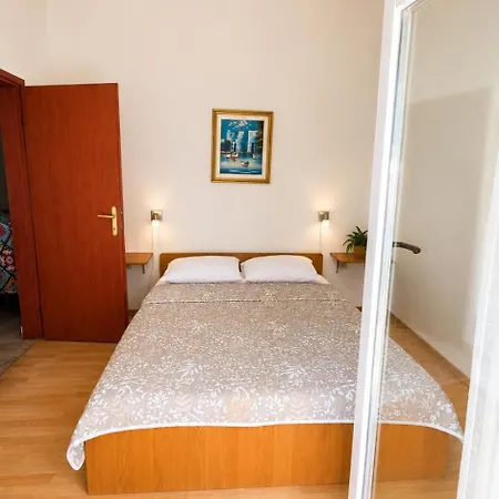 Apartment Vesna *
