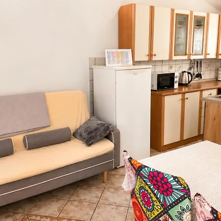 Apartment Vesna Vir